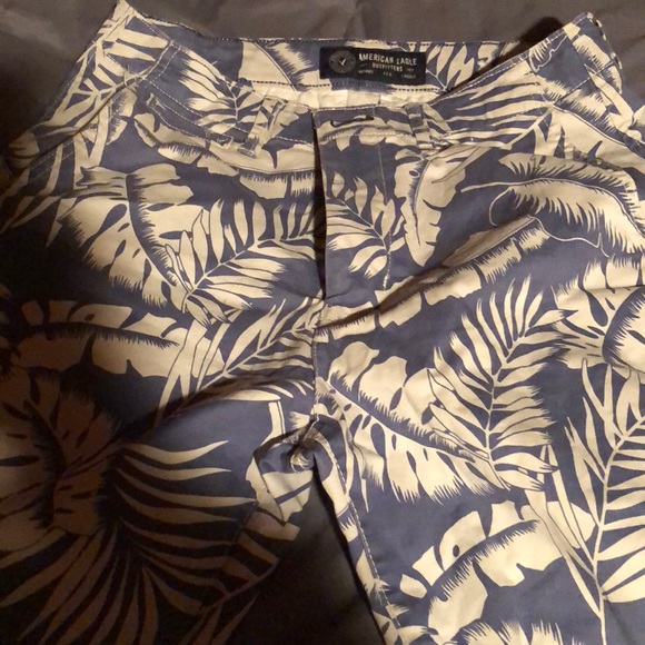 American Eagle shorts - Picture 1 of 4